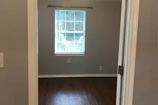 914 E 25th St, Houston, TX 77009 - Photo 8