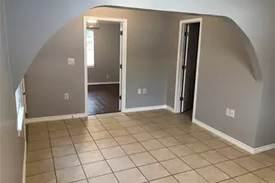 914 E 25th St, Houston, TX 77009 - Photo 2