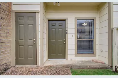 8299 Cambridge Street #1706, Houston, TX 77054 - Photo 2