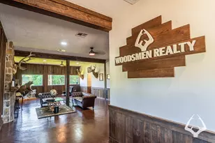 205 S Wheeler Ave, Colmesneil, TX 75938 - Photo 2