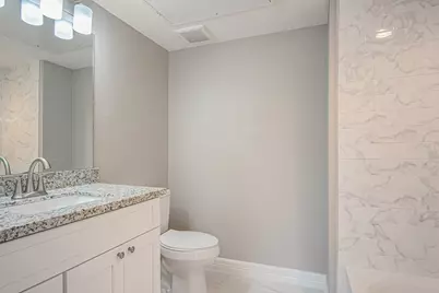 5262 Ella Boulevard #100B, Houston, TX 77018 - Photo 12