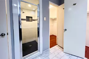 11954 Brook Meadows Ln, Meadows Place, TX 77477 - Photo 18