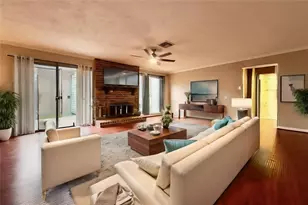 11954 Brook Meadows Ln, Meadows Place, TX 77477 - Photo 10