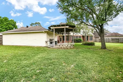 20423 Forest Drive, Spring, TX 77388 - Photo 8