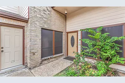 10919 Paulwood Drive, Houston, TX 77071 - Photo 4