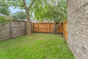 10919 Paulwood Dr, Houston, TX 77071 - Photo 38
