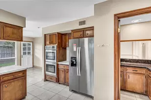 10919 Paulwood Dr, Houston, TX 77071 - Photo 14