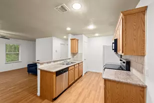 16807 Crestmont, Montgomery, TX 77316 - Photo 10