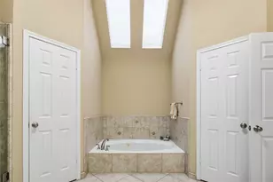 15123 Greenleaf Ln, Houston, TX 77062 - Photo 26