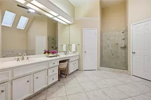 15123 Greenleaf Ln, Houston, TX 77062 - Photo 28