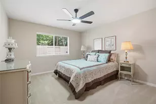 15123 Greenleaf Ln, Houston, TX 77062 - Photo 32