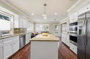 15123 Greenleaf Ln, Houston, TX 77062 - Photo 12