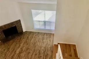 3100 Walnut Bend Ln, Houston, TX 77042 - Photo 6