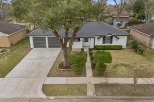 5734 Farwell Dr, Houston, TX 77035 - Photo 40