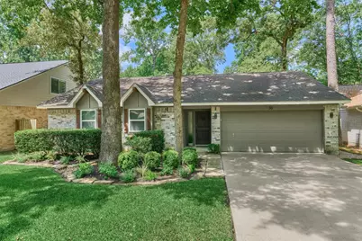 30 E Lance Leaf Road, The Woodlands, TX 77381 - Photo 1