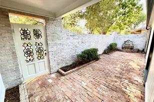 10010 Burgoyne Rd, Houston, TX 77042 - Photo 4
