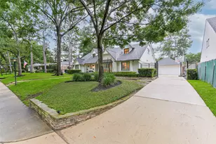 10015 Lynbrook Dr, Houston, TX 77042 - Photo 44