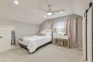 10015 Lynbrook Dr, Houston, TX 77042 - Photo 32