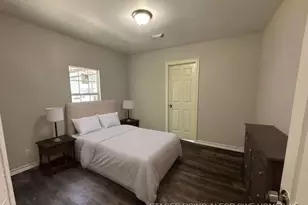 7507 Greenstone St, Houston, TX 77087 - Photo 10