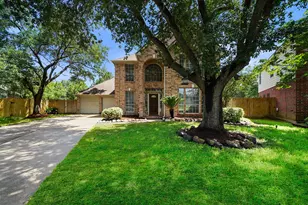 12546 Castlestone Dr, Houston, TX 77065 - Photo 2