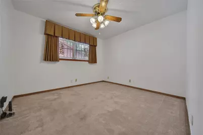 115 E Thornton Road, Houston, TX 77022 - Photo 20