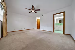 115 E Thornton Rd, Houston, TX 77022 - Photo 18