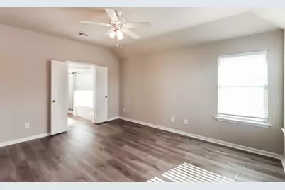 19107 Remington Grove Court, Cypress, TX 77433 - Photo 10