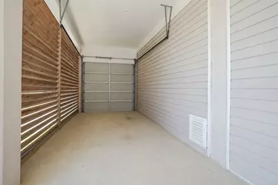 543 Sunset Circle, Galveston, TX 77554 - Photo 8