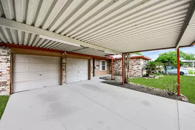 1110 E Brown Lane, Deer Park, TX 77536 - Photo 4