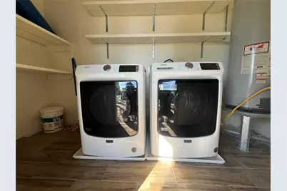 1034 E 3rd Street, Bellville, TX 77418 - Photo 18