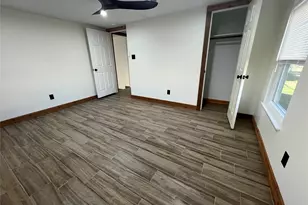 1034 E 3rd St, Bellville, TX 77418 - Photo 20