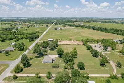17318 Penick Road, Waller, TX 77484 - Photo 30