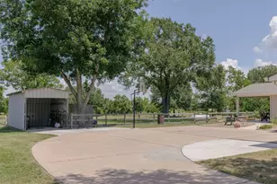 17318 Penick Rd, Waller, TX 77484 - Photo 24