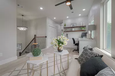 7108 Saint Augustine Street, Houston, TX 77021 - Photo 16