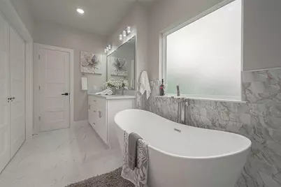 7108 Saint Augustine Street, Houston, TX 77021 - Photo 8