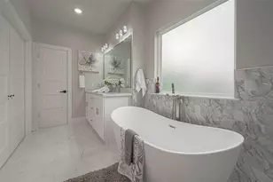 7108 St Augustine St, Houston, TX 77021 - Photo 8