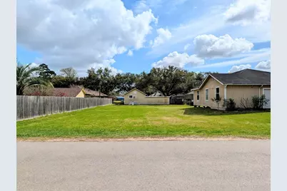 2506 Heights Street, Liberty, TX 77575 - Photo 4