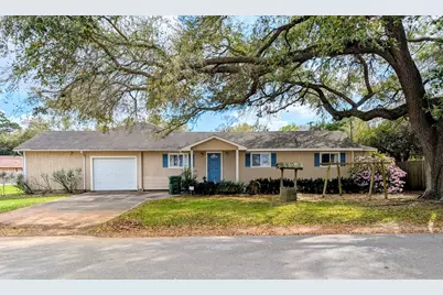 2506 Heights Street, Liberty, TX 77575 - Photo 1