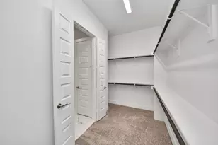 13202 James Terrace Ln, Houston, TX 77059 - Photo 34