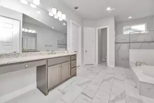 13202 James Terrace Ln, Houston, TX 77059 - Photo 28