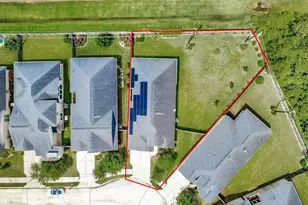 13202 James Terrace Ln, Houston, TX 77059 - Photo 38