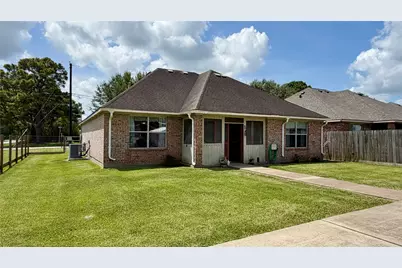 396 Newcom Lane, Sealy, TX 77474 - Photo 2
