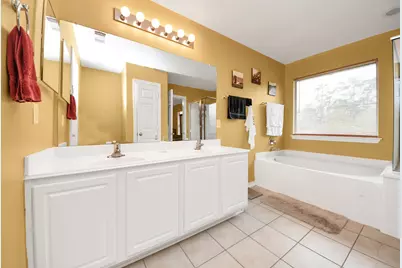 17267 Oakwood Chase Drive, Spring, TX 77379 - Photo 36