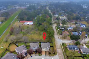 17267 Oakwood Chase Dr, Spring, TX 77379 - Photo 2