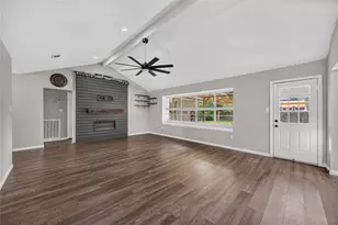 5427 Timpani Dr, Friendswood, TX 77546 - Photo 4