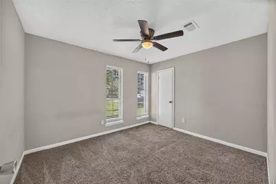5427 Timpani Drive, Friendswood, TX 77546 - Photo 10