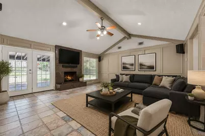 201 Amber Lane, League City, TX 77573 - Photo 4