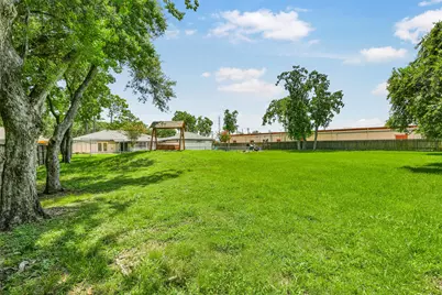 201 Amber Lane, League City, TX 77573 - Photo 24