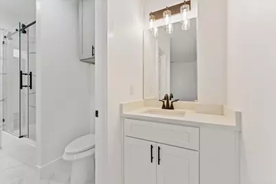 725 E 37th Street, Houston, TX 77022 - Photo 24