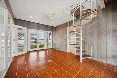 1501 Harbor View Circle, Galveston, TX 77550 - Photo 14